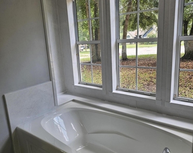 11444 Nw 18th Lane - Photo Thumbnail 23