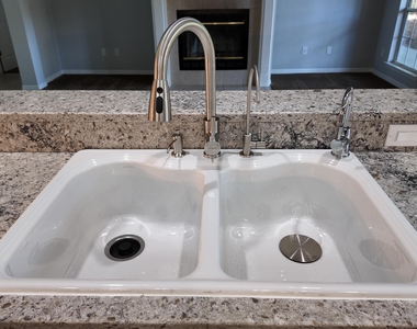 11444 Nw 18th Lane - Photo Thumbnail 13