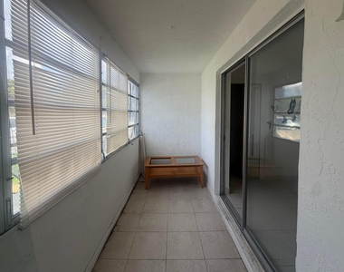 20210 Ne 2nd Avenue - Photo Thumbnail 13