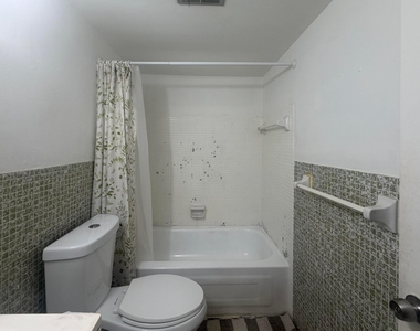 20210 Ne 2nd Avenue - Photo Thumbnail 9