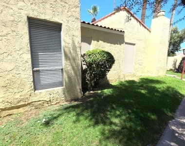 6540 N 7th Avenue - Photo Thumbnail 1