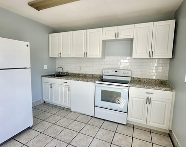 601 N K Street - Photo Thumbnail 1