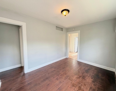 318 S K Street - Photo Thumbnail 6