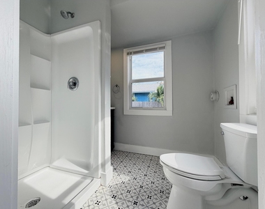 318 S K Street - Photo Thumbnail 4