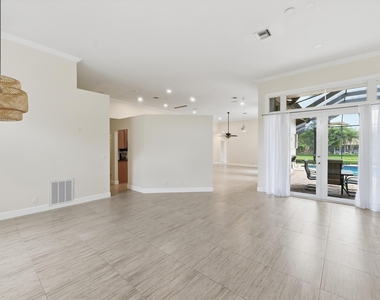 2644 Miller Court - Photo Thumbnail 3