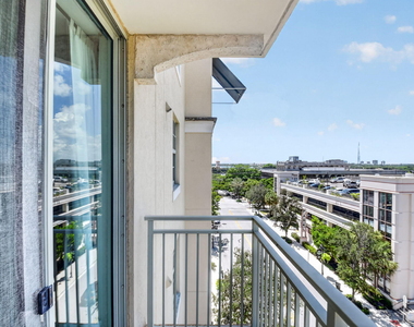 610 Clematis Street - Photo Thumbnail 25
