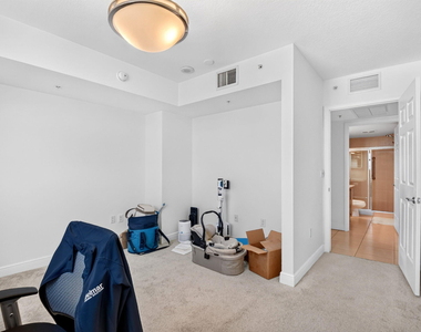 610 Clematis Street - Photo Thumbnail 17