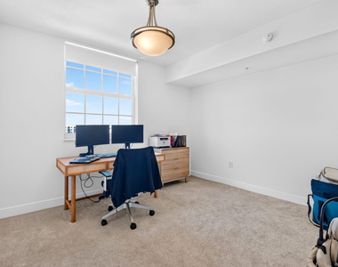 610 Clematis Street - Photo Thumbnail 13