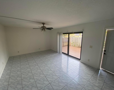 2370 Waterside Drive - Photo Thumbnail 2
