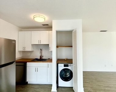 436 Auburn - Photo Thumbnail 8