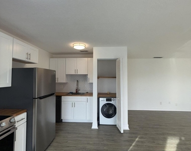 436 Auburn - Photo Thumbnail 3