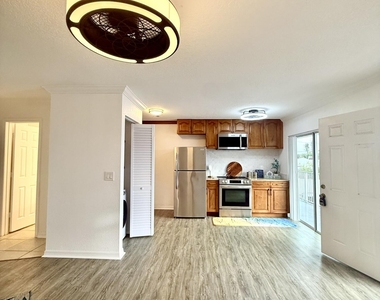 436 Auburn - Photo Thumbnail 5