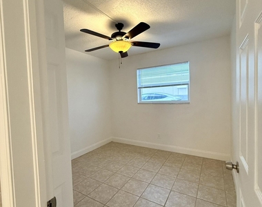 436 Auburn - Photo Thumbnail 6