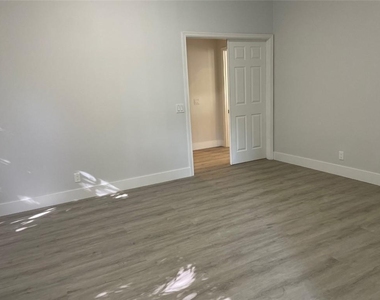 4293 Laurel Ridge Circle - Photo Thumbnail 31