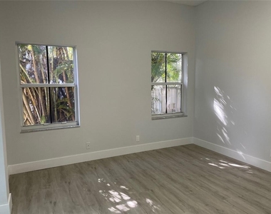 4293 Laurel Ridge Circle - Photo Thumbnail 29