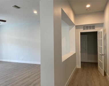 4293 Laurel Ridge Circle - Photo Thumbnail 40