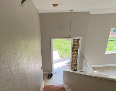 8265 Nw 192nd Terrace - Photo Thumbnail 5
