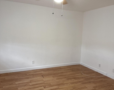 5644 Blueberry Court - Photo Thumbnail 13