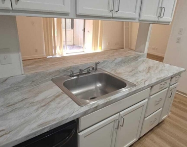 5644 Blueberry Court - Photo Thumbnail 3