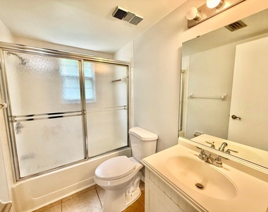 1673 Se Green Acres Circle - Photo Thumbnail 6
