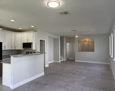 3251 Laurel Ridge Circle - Photo Thumbnail 1