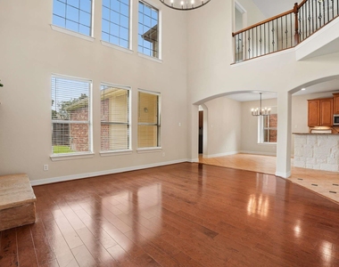 3512 Black Gold Drive - Photo Thumbnail 14
