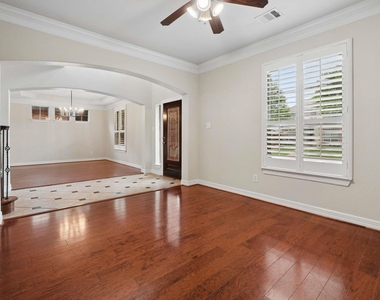 3512 Black Gold Drive - Photo Thumbnail 9