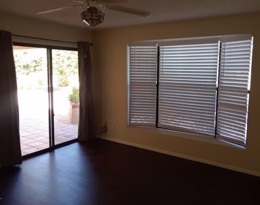 26425 S Truro Drive - Photo Thumbnail 14
