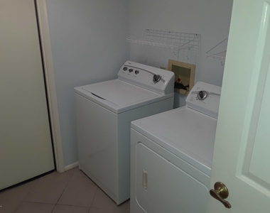 26425 S Truro Drive - Photo Thumbnail 6