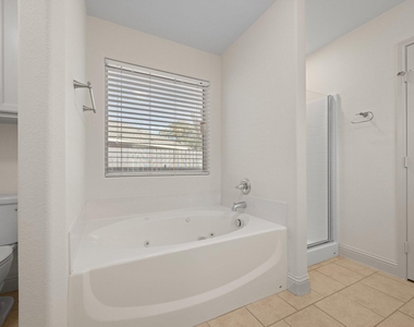 7103 Camp Creek Drive - Photo Thumbnail 15