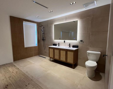 3780 Ne 167th Street - Photo Thumbnail 7