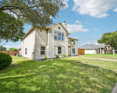 12000 Melrose Lane - Photo Thumbnail 1