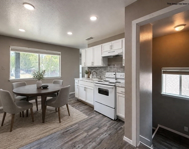 2311 Vagas Street - Photo Thumbnail 4