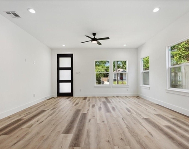 3930 Coolidge Street - Photo Thumbnail 9