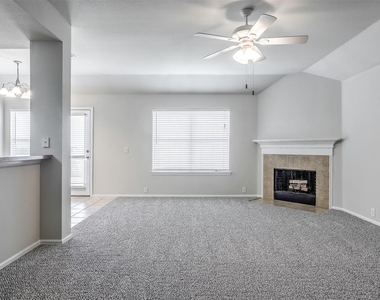 529 Quail Hollow Drive - Photo Thumbnail 19