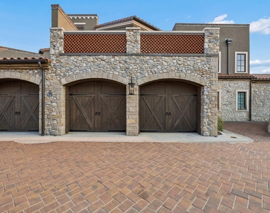 74 Cortes Drive - Photo Thumbnail 7