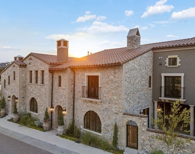 74 Cortes Drive - Photo Thumbnail 2
