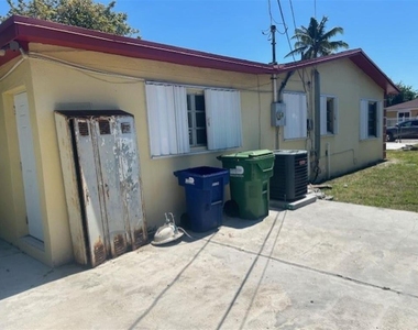 1337 Nw 112th Terrace - Photo Thumbnail 17