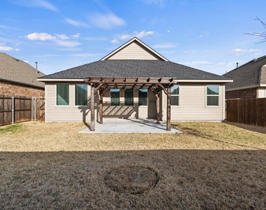 835 Sitwell Drive - Photo Thumbnail 31