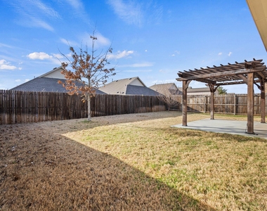 835 Sitwell Drive - Photo Thumbnail 34