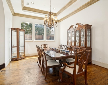 1634 Torrey Pines Lane - Photo Thumbnail 14