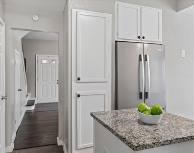 3024 Roxboro Road - Photo Thumbnail 10