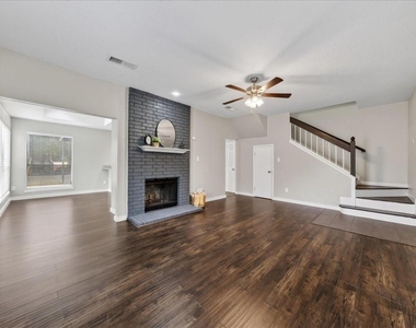 3024 Roxboro Road - Photo Thumbnail 4