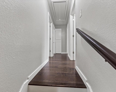 3024 Roxboro Road - Photo Thumbnail 15
