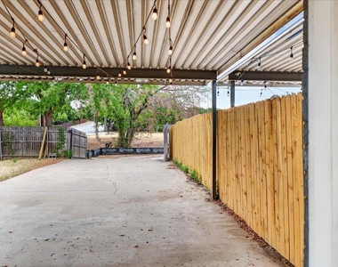 3024 Roxboro Road - Photo Thumbnail 25