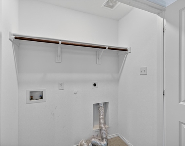 5976 Ripple Rush Road - Photo Thumbnail 25