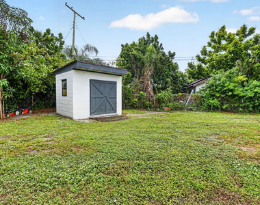 820 Se 13th Street - Photo Thumbnail 27