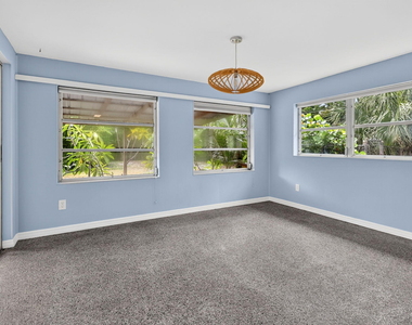 820 Se 13th Street - Photo Thumbnail 10