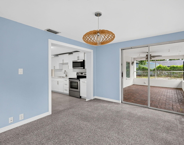 820 Se 13th Street - Photo Thumbnail 11