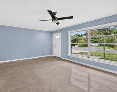 820 Se 13th Street - Photo Thumbnail 6